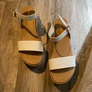 Buckle summer sandals